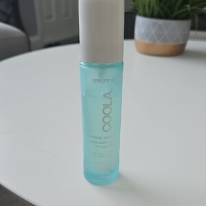COOLA Blue Makeup Setting Spray